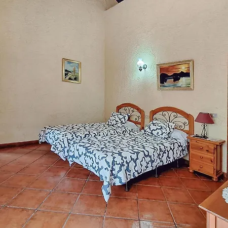 Lovely In Buenavista Del Norte