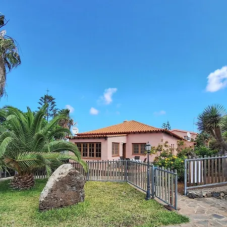 Awesome In Holiday home Buenavista Del Norte